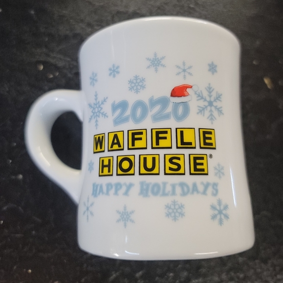 Collector 2020 Waffle House Christmas Mug - Picture 4 of 8